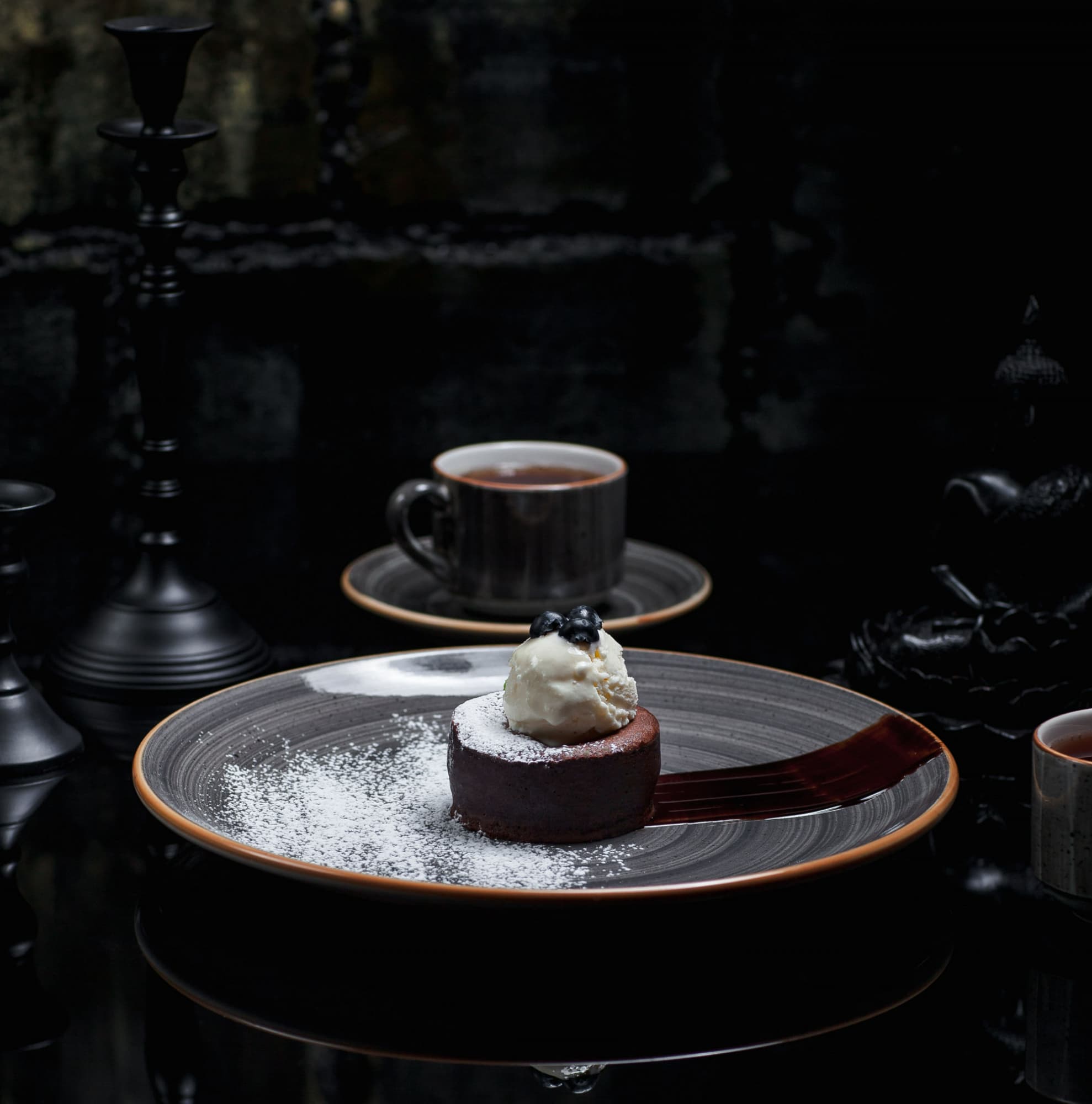 Restaurant ambiance 2